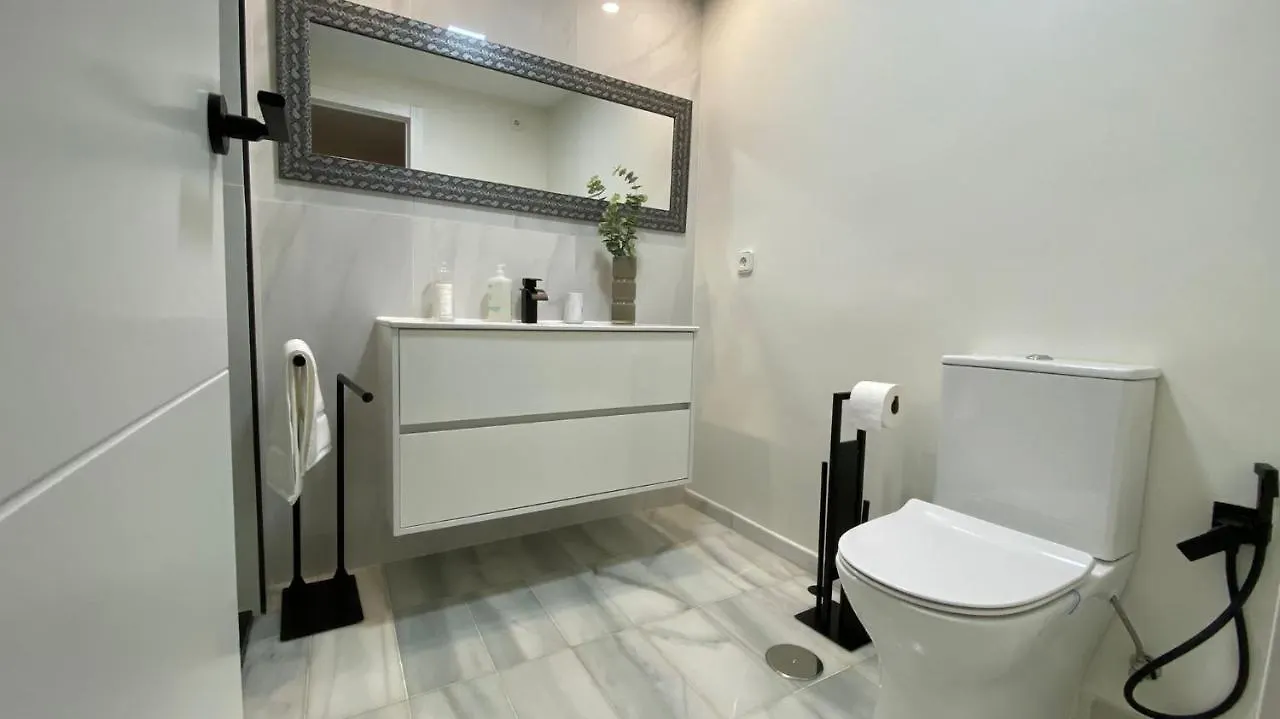 Ikram Front Beach Alboran, Casco Antiguo Apartment Estepona Spain