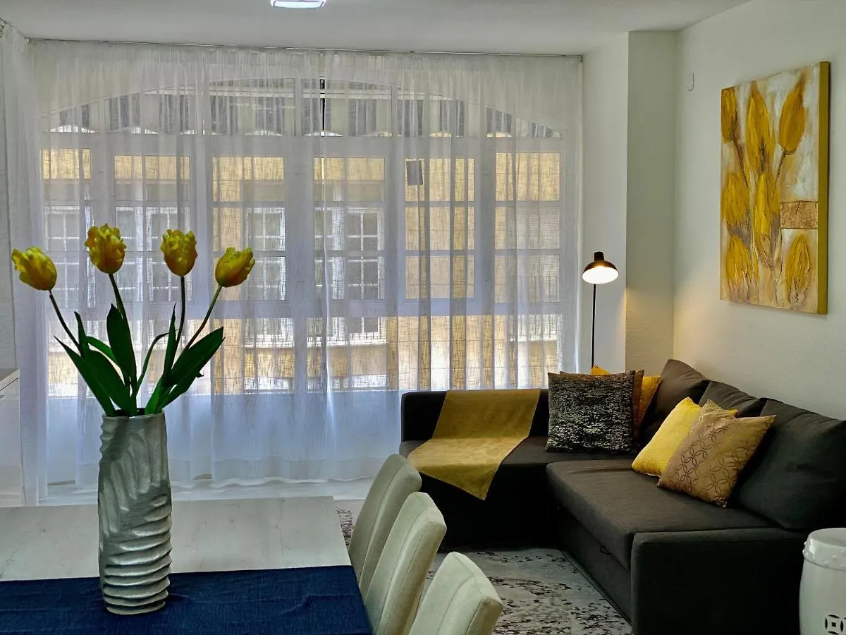 Ikram Front Beach Alboran, Casco Antiguo Apartment Estepona Spain
