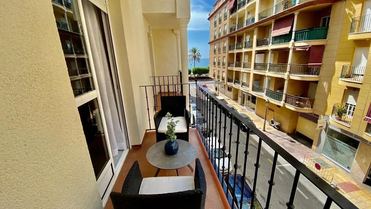 Ikram Front Beach Alboran, Casco Antiguo Apartment Estepona Spain