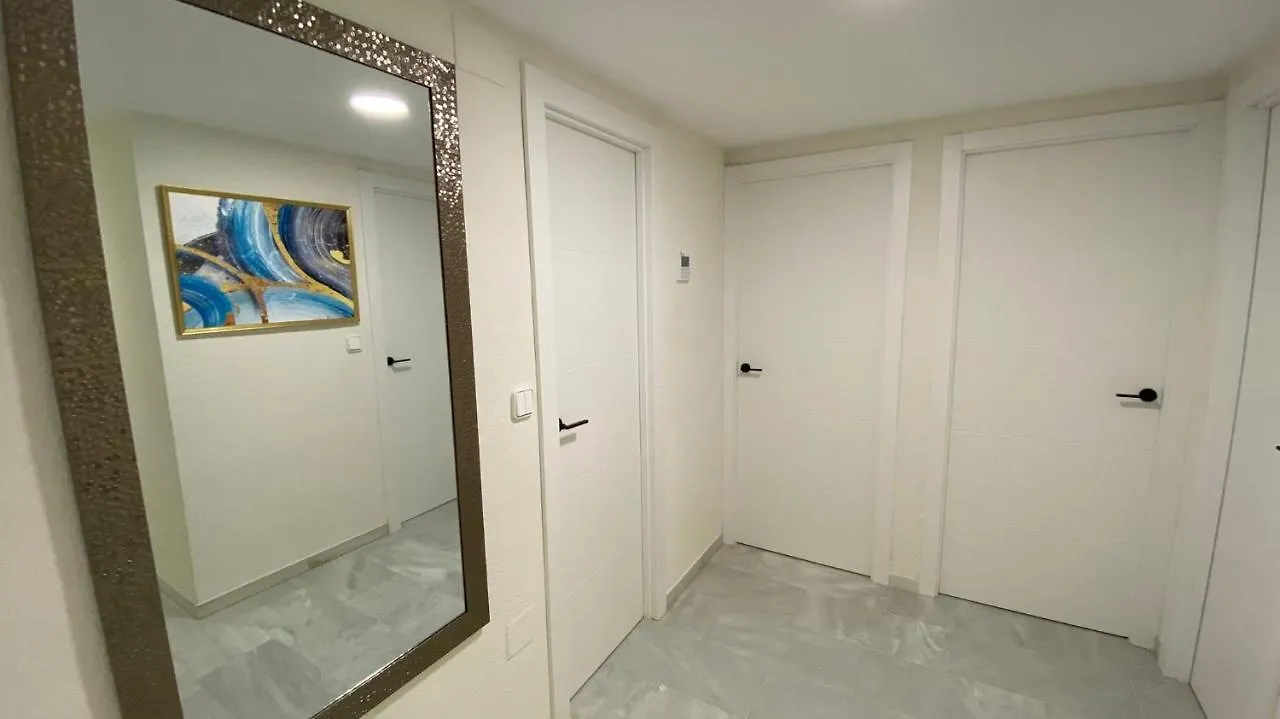 Ikram Front Beach Alboran, Casco Antiguo Apartment Estepona