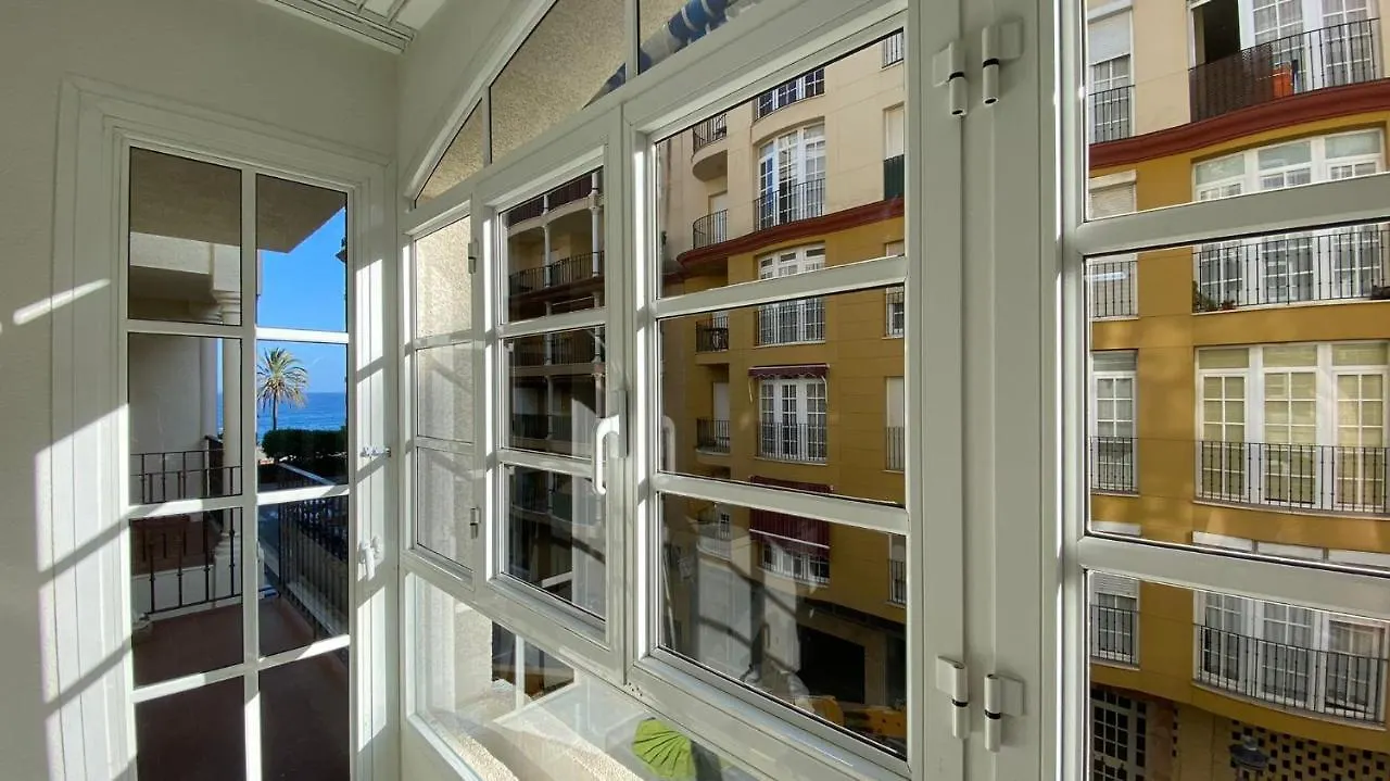 Ikram Front Beach Alboran, Casco Antiguo Apartment Estepona